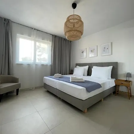 Exclusive Seafront With Jacuzzi *