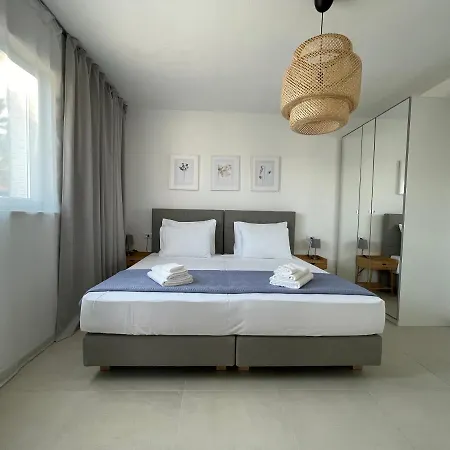 Exclusive Seafront With Jacuzzi *