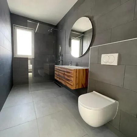 Exclusive Seafront With Jacuzzi *