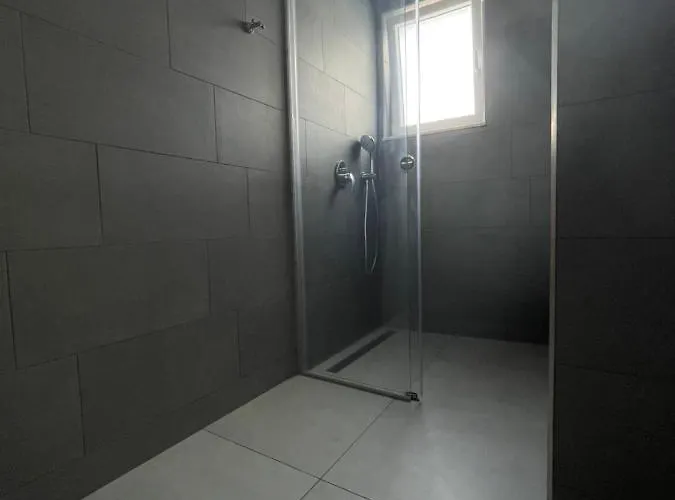 Exclusive Seafront With Jacuzzi * Zavala