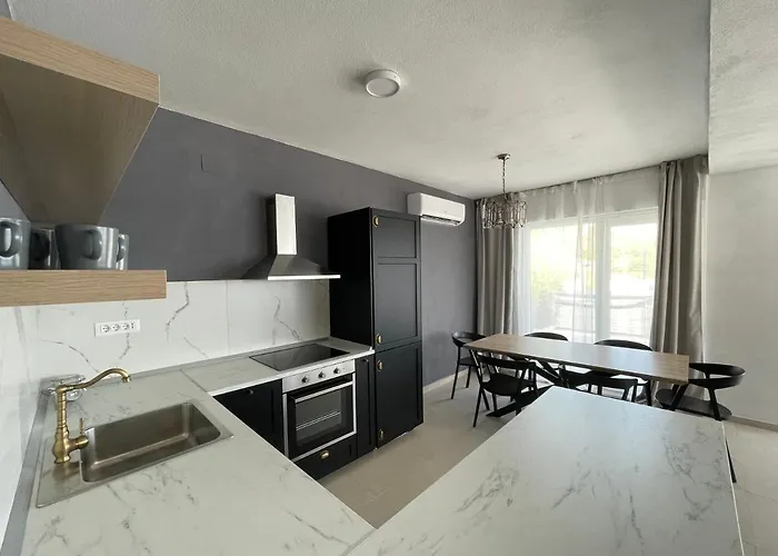 Appartamento Exclusive Seafront With Jacuzzi