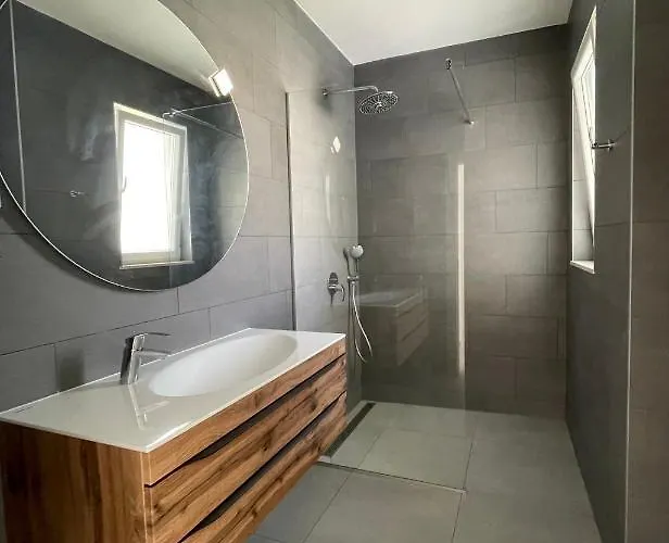 Appartamento Exclusive Seafront With Jacuzzi