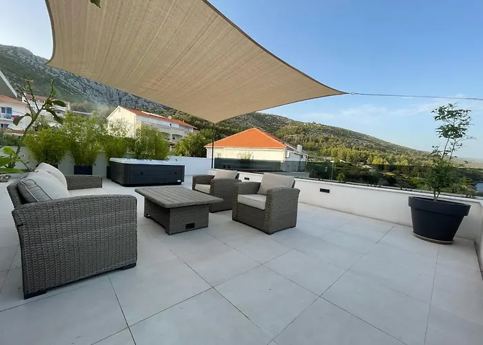 Appartamento Exclusive Seafront With Jacuzzi Zavala