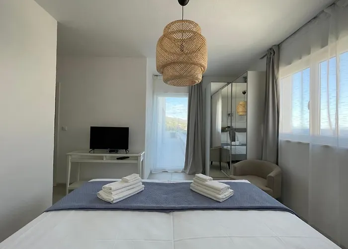Appartamento Exclusive Seafront With Jacuzzi Zavala